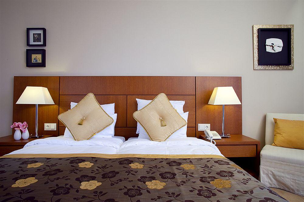 Nepheli Hotel Saloniki Zewnętrze zdjęcie